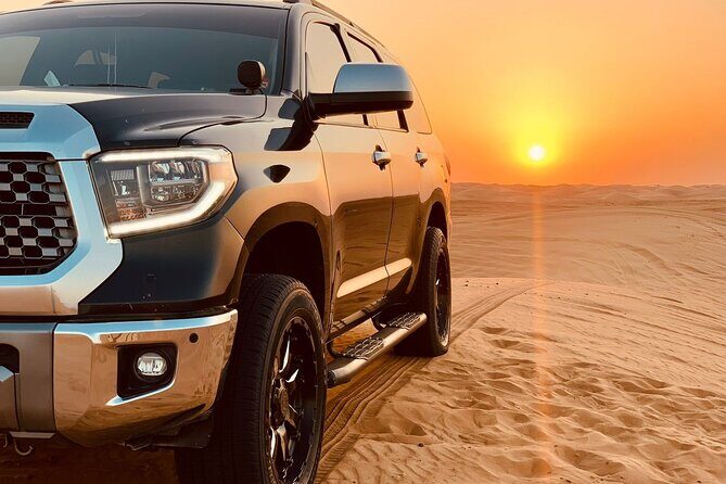 Dubai Desert Safari Tour 4x4 with Locals BBQ and Shows - Key Points