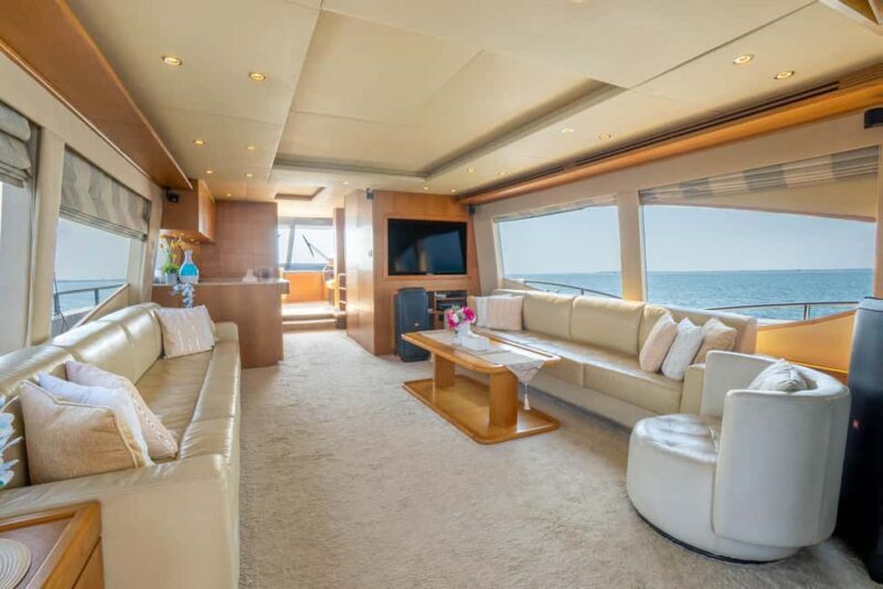 Dubai: Dubai Marina, Atlantis, and Burj Al Arab Yacht Tour - Pricing and Value