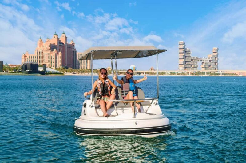 Dubai: Electric Self-Drive Boat Ride in the Palm Jumeirah - Why This Activity Is Worth Considering