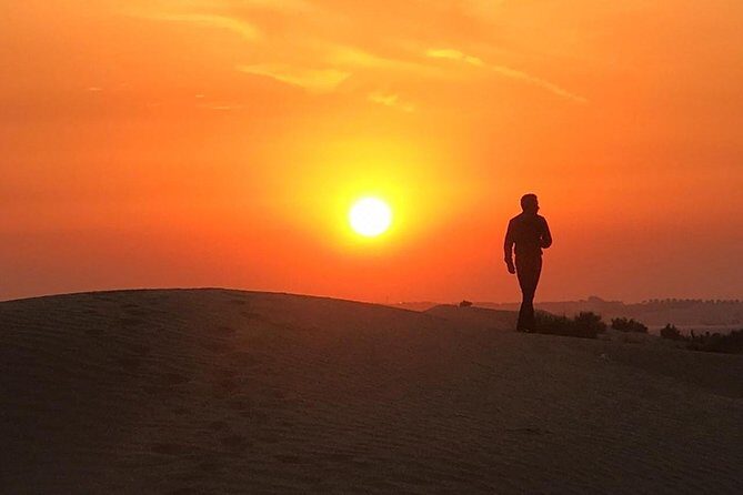 Dubai Evening 4x4 Desert Safari, Shows, Camel Ride BBQ Dinner - FAQ