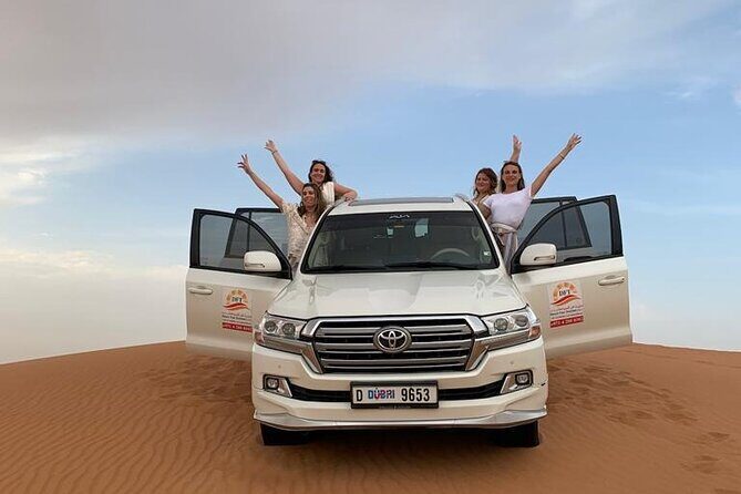 Dubai Evening Desert Safari with BBQ & Live Entertainment - An Authentic Evening in Dubai’s Desert