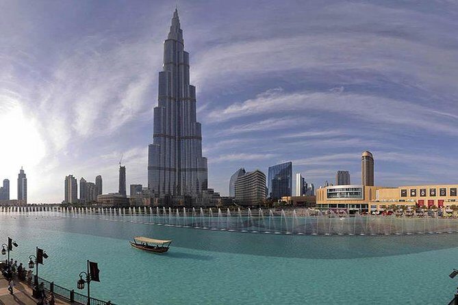 Dubai: Fountain Show and Burj Lake Ride by Traditional Boat - Analyzing the Experience: Value and Practicalities
