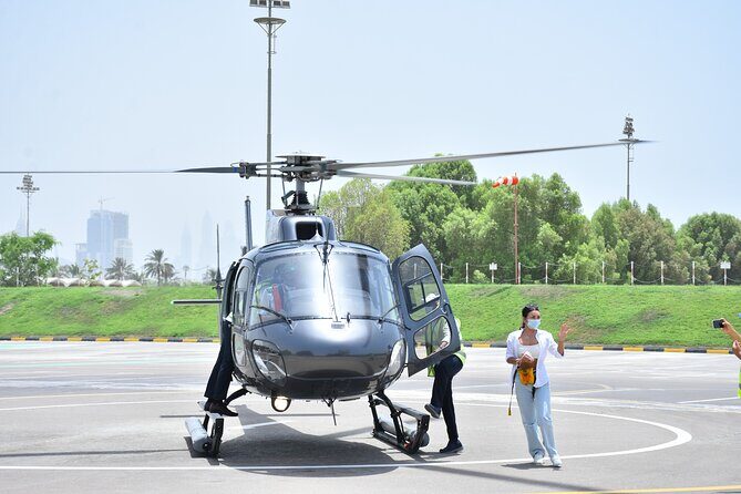 Dubai Helicopter Tour: Experience Dubais Iconic Landmarks - The Sum Up