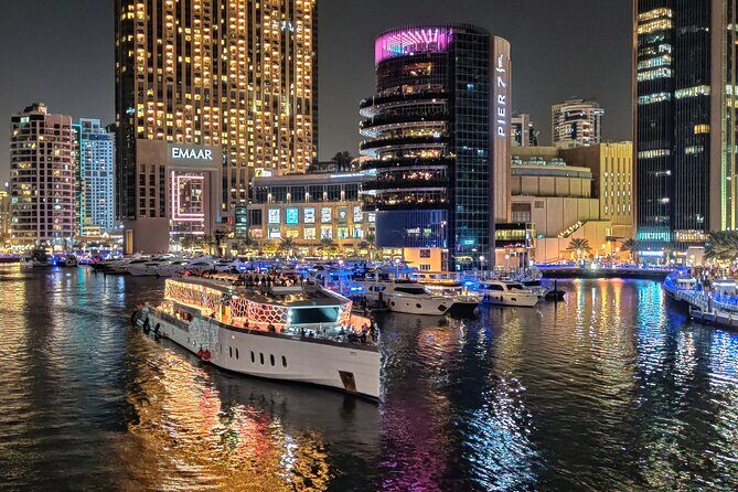 Dubai: Lotus Mega Yacht 3-Hours Dinner Cruise Tour - Who Will Love It