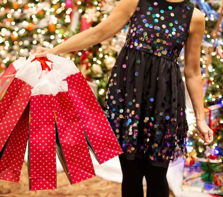 Dubai Mall Private Shopping Tour with Personal Stylist - Key Points