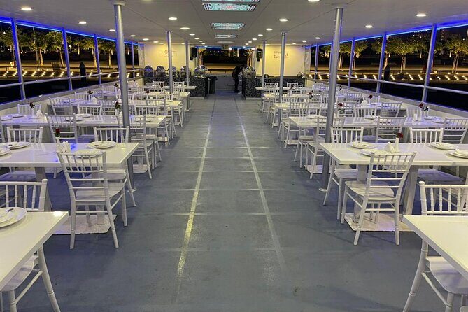 Dubai Marina Dinner Cruise with Live Shows - FAQs