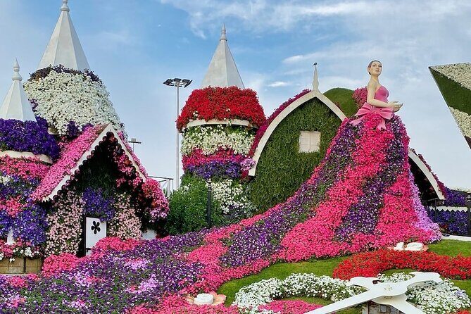 Dubai Miracle Garden Entry Pass with Hotel Pickup and Drop-Off - What to Expect During Your Visit