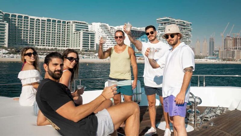 Dubai Morning Yacht Burj Al Arab Tour with Bites & Drinks - What to Expect from the Dubai Morning Yacht Tour