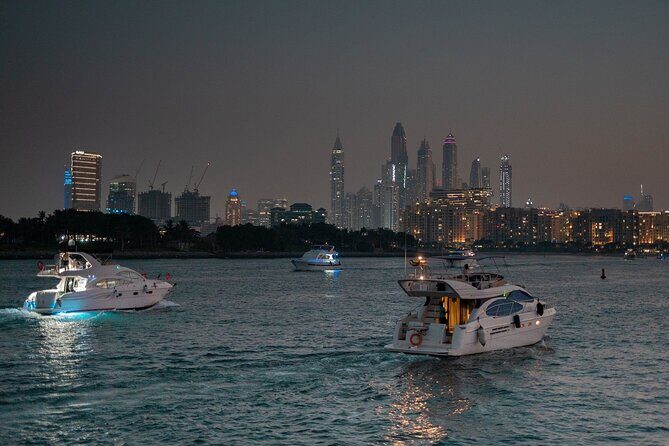 Dubai Night Yacht Party with Canapes and Drinks - Value for Money and Who Should Book