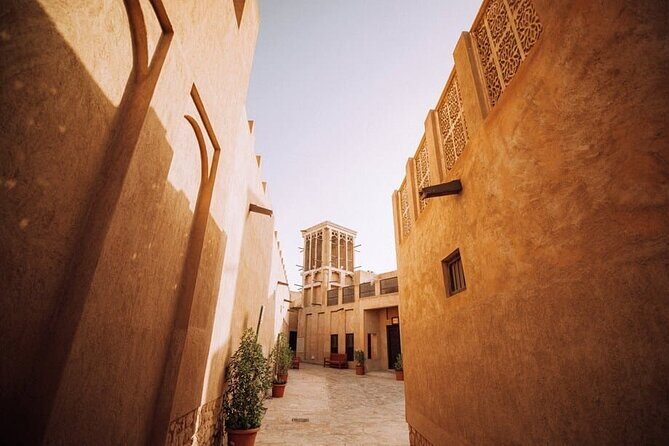 Dubai Old Town Private City Tour - Discovering Al Fahidi Historical Neighbourhood