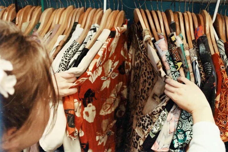 Dubai: Outlets Private Shopping Tour with Personal Stylist - Exploring Dubai’s Outlet Shopping with Style and Savings