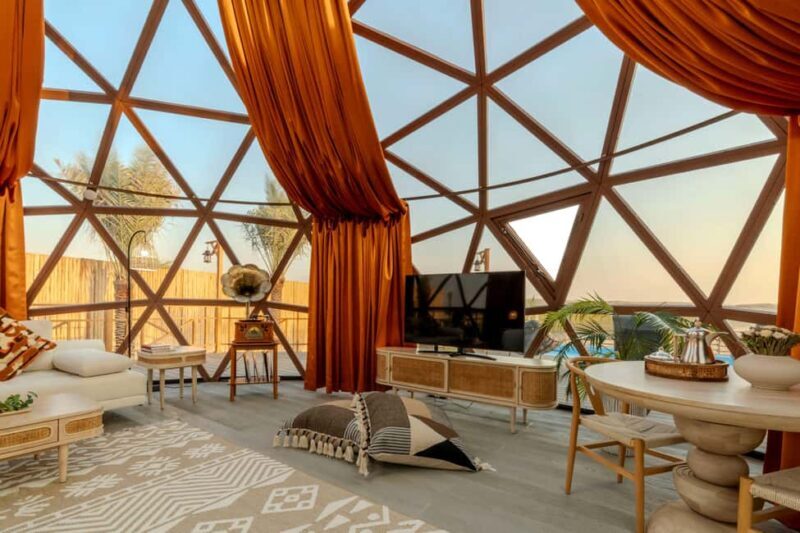 Dubai: Overnight Safari with Luxury Dome Stay & Stargazing - Who Will Love This Experience?