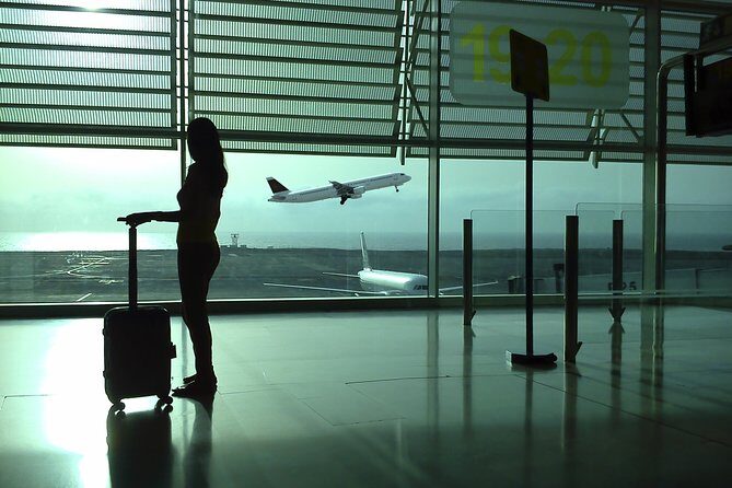 Dubai Private Arrival Airport Transfer to Any Hotels in UAE - FAQs