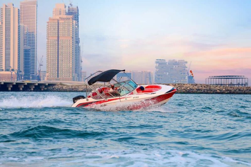 Dubai: Private Boat Tour - JBR/Burj Al Arab/Atlantis options - FAQ