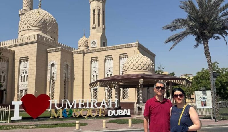 Dubai: Private Guided City Tour and Dubai Frame Entry Ticket - FAQs