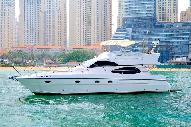 Dubai: Private Luxury Cruise on a Stylish 50FT Yacht. - Who Will Love This Cruise?