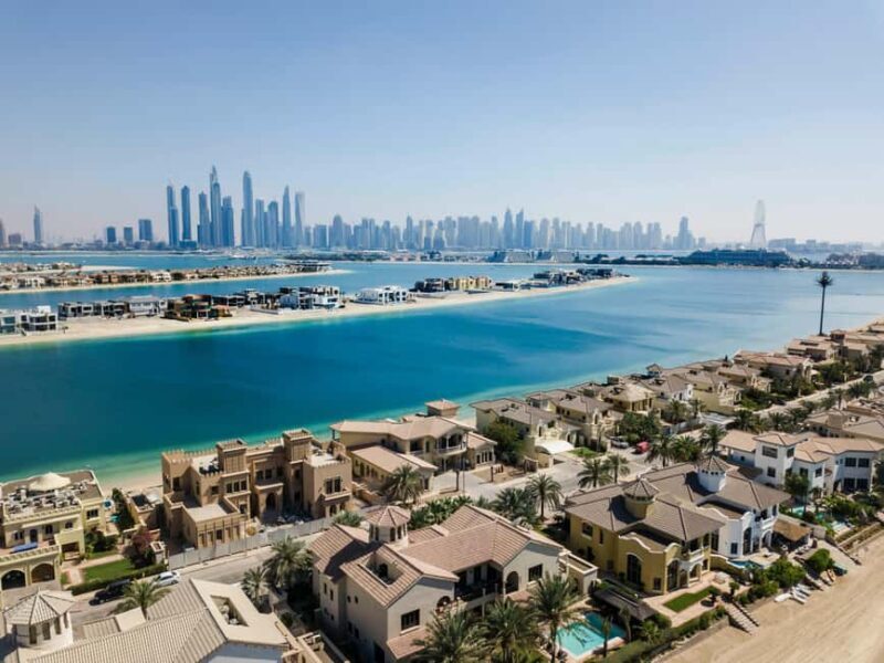 Dubai: Private Stopover City Tour with Burj Khalifa Ticket - Who Should Consider This Tour?