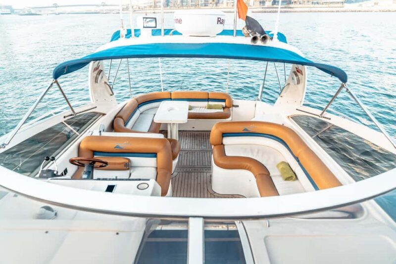 Dubai: Private Sunset Yacht Tour from Dubai Marina - Who Would Love This?
