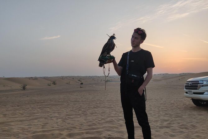 Dubai Red Dunes Quad Bike Tour,Sandboard, Camel ride & BBQ Dinner - Our Final Take