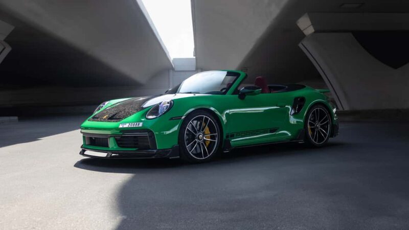 Dubai: Rent Porsche 911 Turbo S - Booking Tips and Practical Info