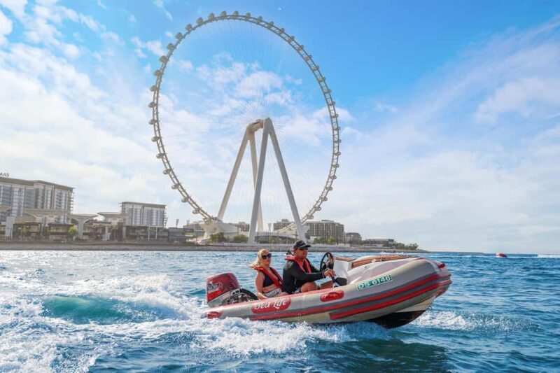 Dubai: Self-Drive Boat Experience for 1 or 2 People - Key Points