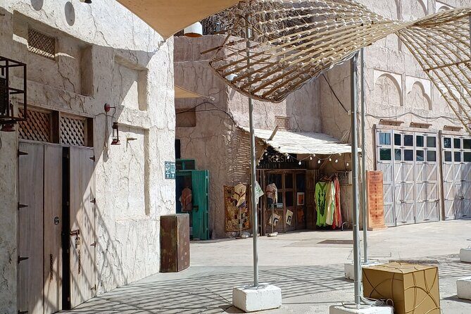Dubai Souks, Museum Guided Tour with Boat Ride and Food Tastings - Who Should Consider This Tour