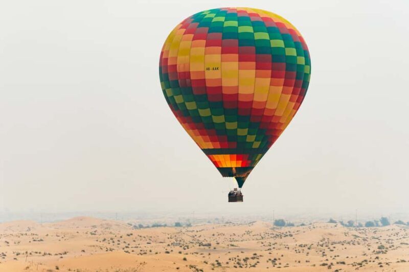 Dubai: Sunrise Balloon Flight with Camel Ride & Breakfast - The Experience in Detail