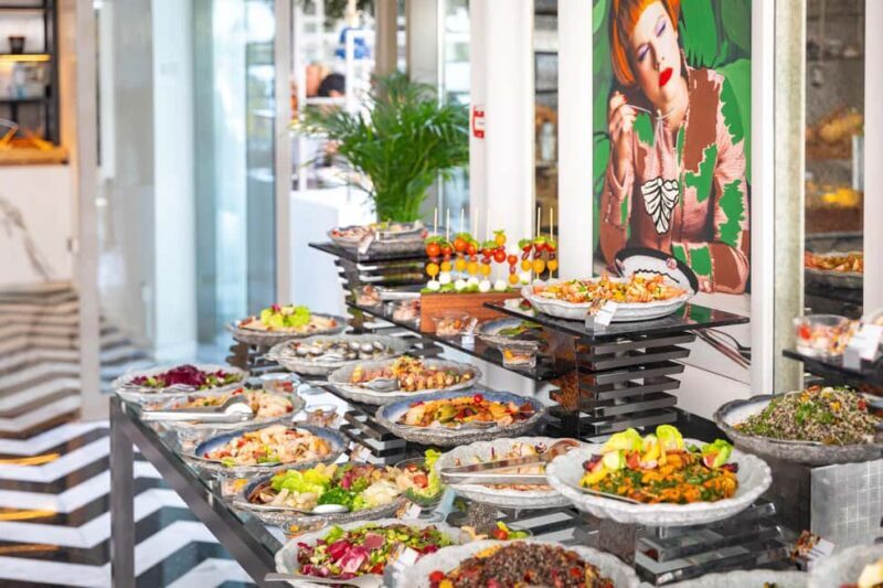 Dubai: The Palm Saturday Brunch with Unlimited Food & Drinks - Final Thoughts: Is This Brunch Worth It?