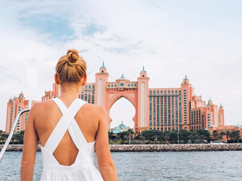 Dubai: The View At The Palm Ticket & 1.5 Afternoon Yacht - An In-Depth Look at the Experience