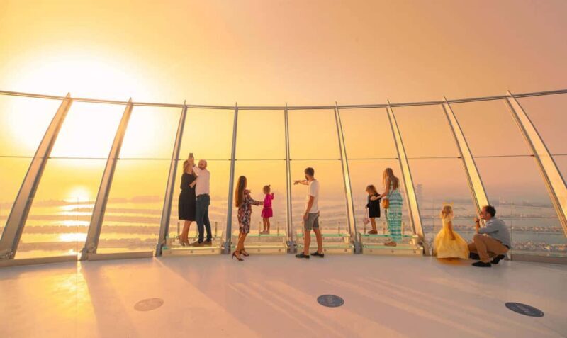 Dubai: The View At The Palm Ticket & 1.5 Afternoon Yacht - Summary of the Experience