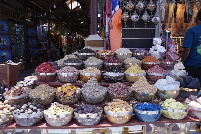 Dubai: Top 15 Must-See Dubai Sightseeing Tour in SUV/MPV - Authenticity & Experience Quality