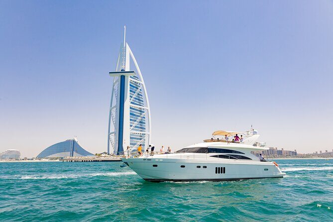 Dubai Waves & Dunes: Luxury Yacht Cruise with Red Dunes Safari - An In-Depth Look at the Tour