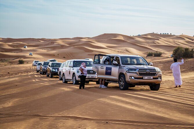 Dubai Waves & Dunes: Luxury Yacht Cruise with Red Dunes Safari - FAQs