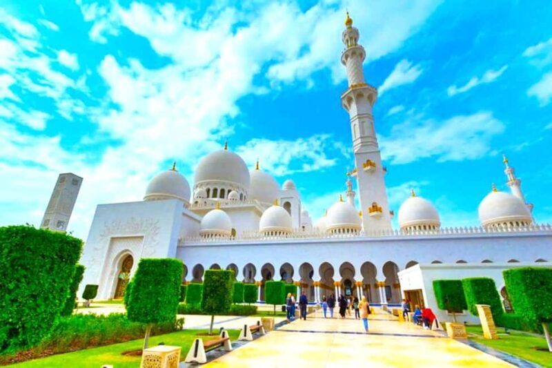 Dubai: Wonder Bus Amphibious Tour & Abu Dhabi Full Day Trip - Who Should Consider This Tour?