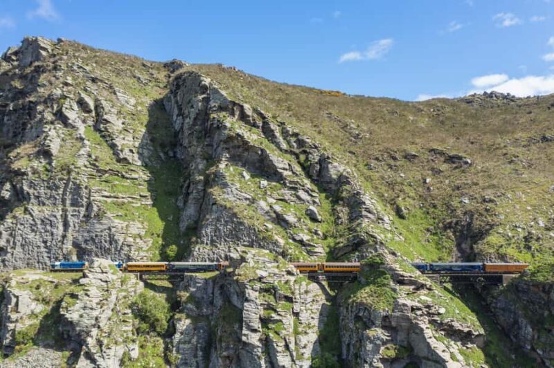 Dunedin: Scenic Railway Tour Through the Taieri Gorge - An In-Depth Look at the Taieri Gorge Scenic Railway