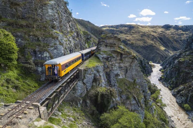 Dunedin: Scenic Railway Tour Through the Taieri Gorge - Authentic Experiences and Guest Feedback