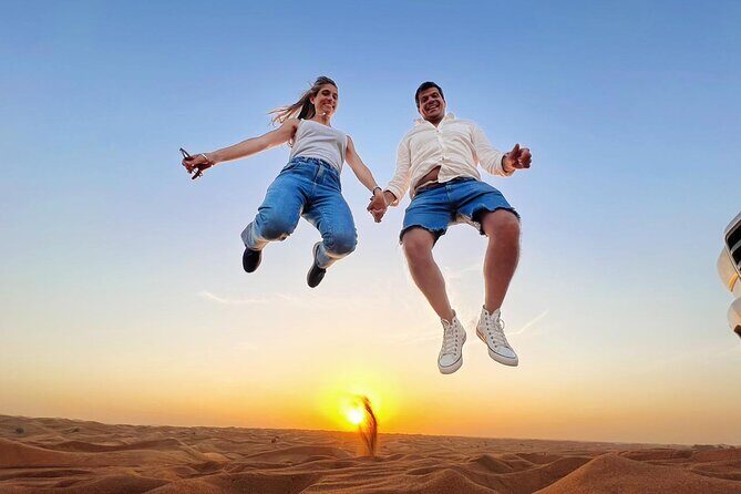 Dunes Safari Sandboarding and Photography in Desert - An In-Depth Look at the Tour