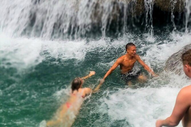 Dunn's River, Blue Hole and Bamboo Rafting from Ocho Rios - Who Should Consider This Tour?