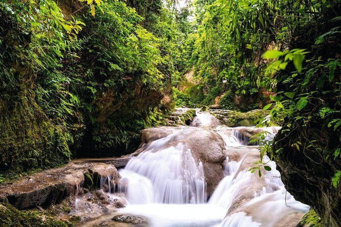 Dunns River & Blue Hole Day Trip with Lunch - Frequently Asked Questions
