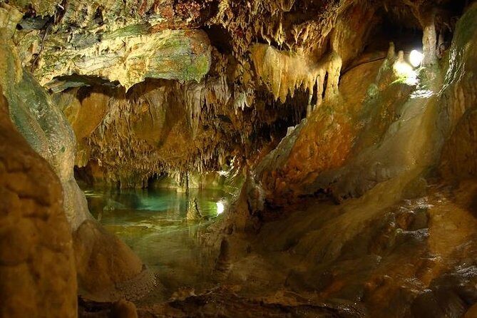 Dunns River Falls and Green Grotto Caves - An Overview of What You Can Expect