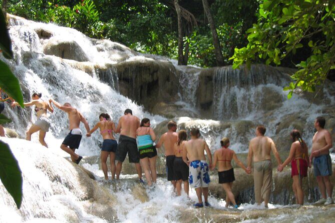Dunn's River Falls and Ocho Rios Shopping Tour from Runaway Bay - Why This Tour Offers Good Value