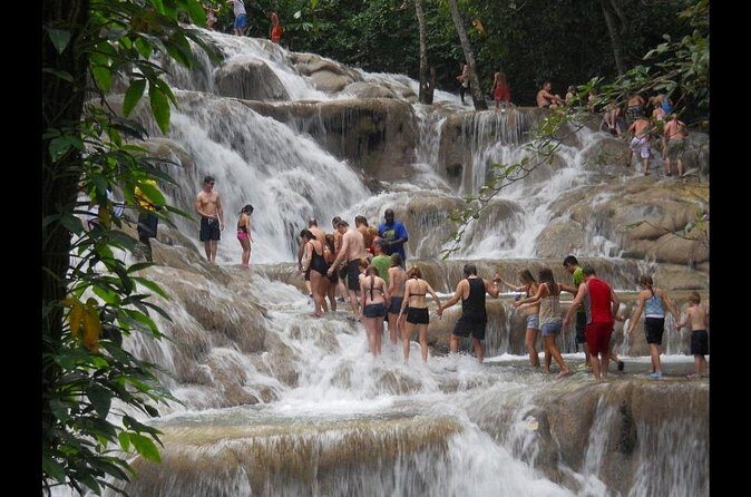 Dunn's River Falls & River Tubing with Lunch from Falmouth - FAQ