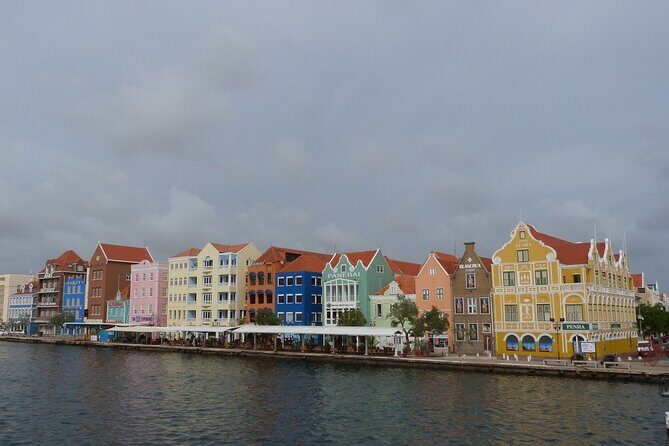 Dushi vibes Curaçao Highlights & Beach - Key Points