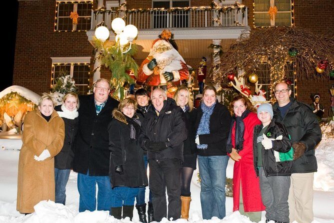 Dyker Heights Christmas Lights Tour - A Complete Look at the Dyker Heights Christmas Lights Tour