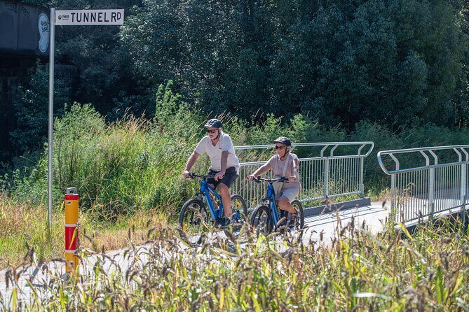 E-Bike Rentals: Daily Hire Byron Bay and Tweed Coast Areas - The Perfect Mix for Families and Solo Travelers
