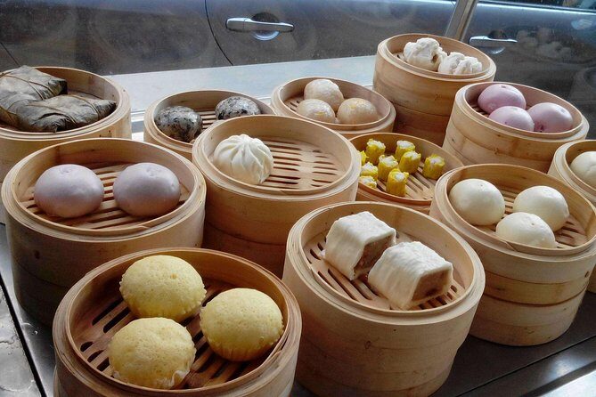 Early Bird Beijing Dim Sum Breakfast with Lama Temple Tour - Practical Aspects and What to Expect