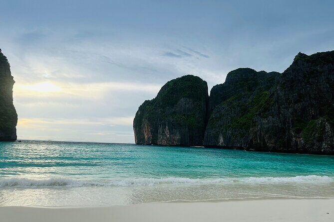 Early Bird Trip Phi Phi & 4 IslandsPremium Speedboat from Krabi - Key Points
