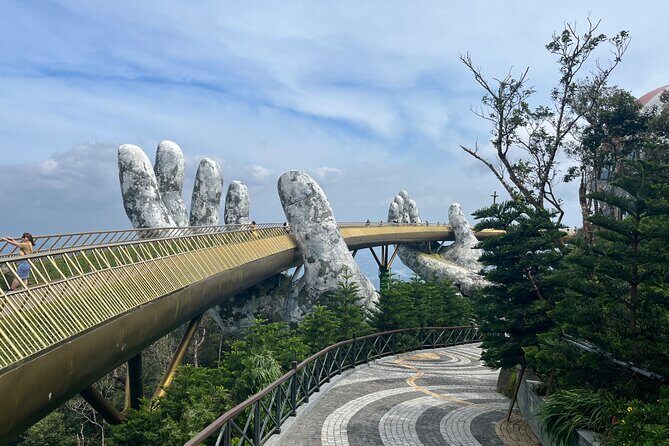 Early tour/ transfer from Hoi An/Da Nang to Golden bridge - An Overview of the Experience