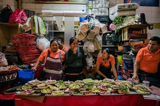 Earth, Corn & Fire: Tasting the Roots of Oaxacan Cuisine - What the Reviews Tell Us