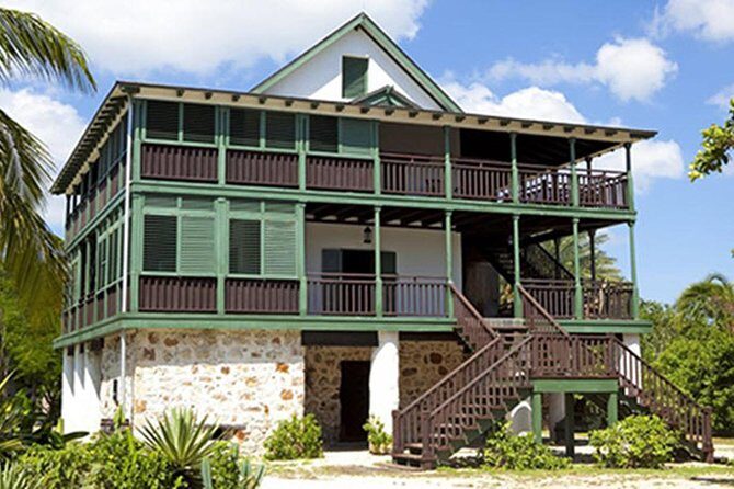 East End Activities and Tour in Grand Cayman - An In-Depth Look at the Itinerary